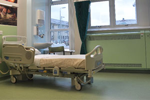 Coloured radiator covers in clinical setting